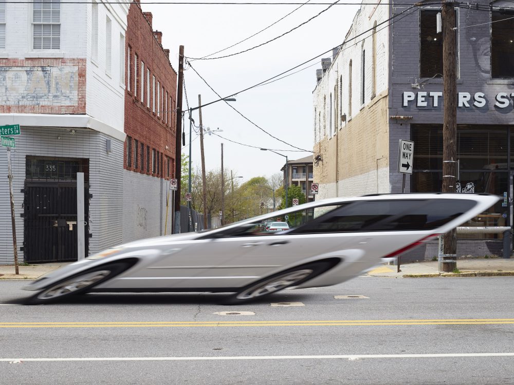 rolling shutter pros and cons - artifacts with moving subjects