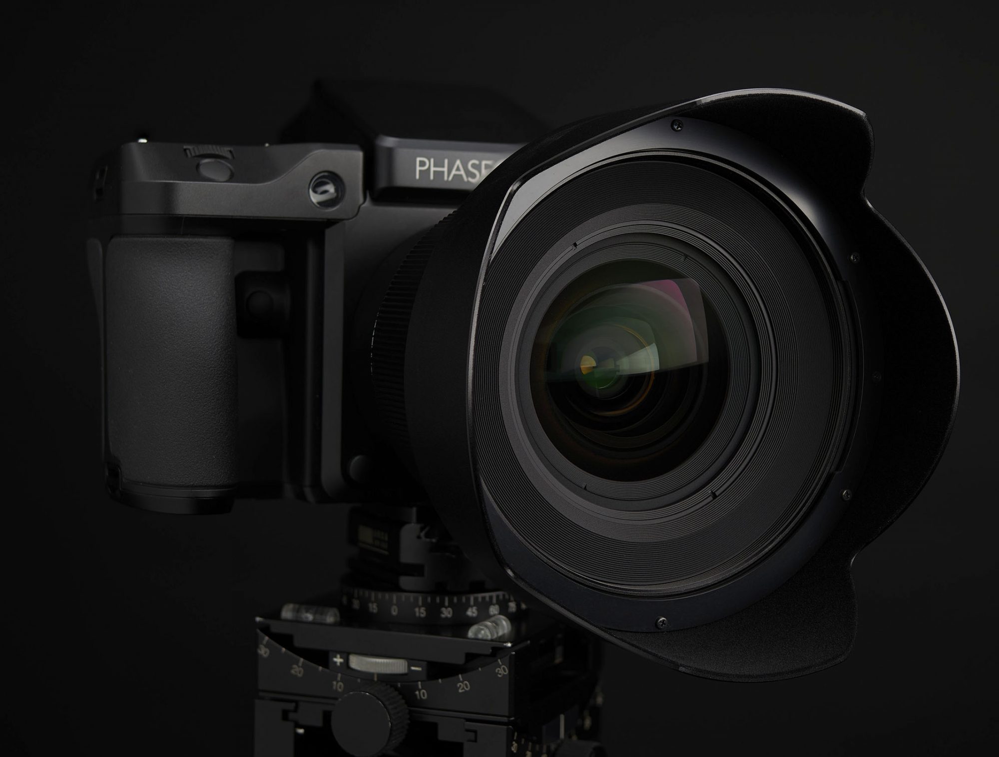 Phase One XF IQ4-150 Achromatic with Schneider Kreuznach 35mm LS Lens